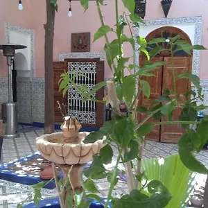 https://riad-bouchouari.marrakeshhotelsmorocco.com