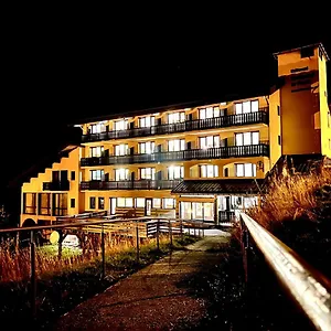 htel-skiazur-le-piolet.hotels-rhonealpes.com/